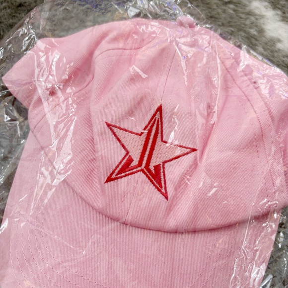 NWOT Jeffree Star Valentines Day Exclusive Hat - Picture 4 of 7